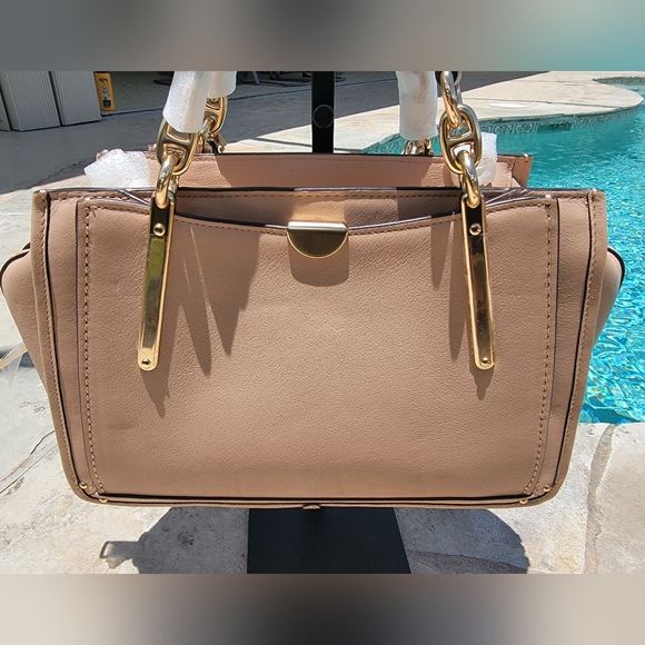 NWOT Coach Leather Dreamer In The Color Beachwood With Inter-changeable Strap - Picture 5 of 16